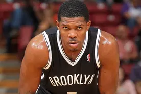 运球不超3次情况下，将单挑能力分4个等级：甜瓜S级，那SSS多猛？图片