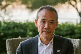 王石：现在年轻人太急躁了，先做公益或是探险去，别老想着赚钱。图片