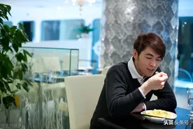 微小说：打饭图片