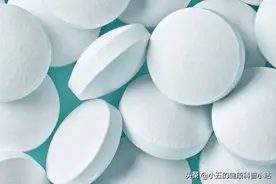 阿司匹林是维护老年人健康的好帮手，但长期应用时需注意6个方面图片
