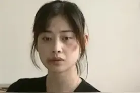 梅婷：96级中戏校花，被渣男始乱终弃，飞机上坐姿“不雅”遭痛骂图片