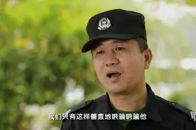 妻子去世150天，84岁老人每天寻妻三五趟，医生护士：俺陪你演戏图片