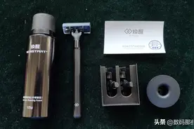 五层刀片，更洁净更安全——焕醒手动剃须刀图片