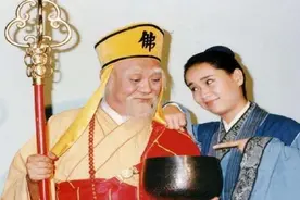 晚年患癌开出租车，去世前儿子拒不看望，赵雅芝都心疼他图片