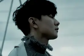 23年前，16岁的林俊杰放手生悔意，后10年追求爱情无果不放手图片