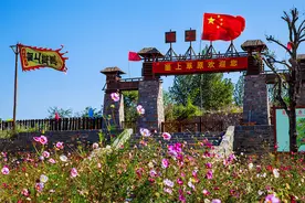 人间仙境，世界奇观，登崮上草原，邂逅最惊艳的美景！图片