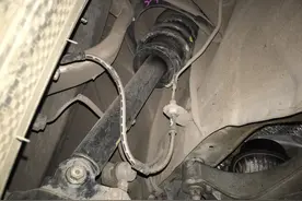 刹车出问题前的几个小“征兆”，很多车主没注意，出现赶快去修图片