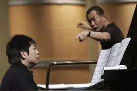 郎朗父亲：曾是普通人，为培养郎朗辞工作、靠老婆养、被邻居笑图片