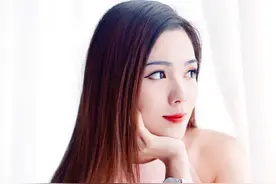 马来西亚丽质空姐 低调温柔“贤惠”型 少女风格穿搭人见人爱图片