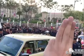 泰国的新矛盾 曼谷中心区进入“紧急状态”图片