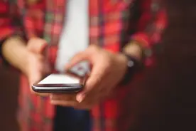 “一证通查”火了，我名下凭空多了好几张欠费电话卡怎么办？图片