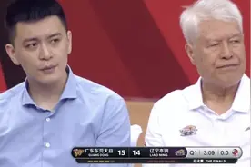 CBA决赛首轮！郭艾伦出现小动作，广东却获得比赛胜利图片