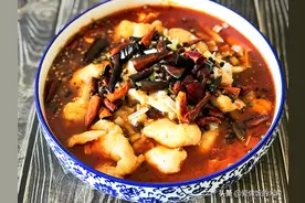 国庆节家宴菜家常版水煮鱼，麻辣鲜香不腥气，在家做出饭店味图片