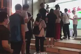 为救孩子，上千陌生人排队两天献满血库，我国为何还是血荒不断？图片