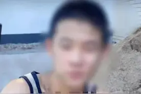 15岁厌学儿子被爸爸送工地搬砖，连干4天，孩子一句感慨引人议论图片