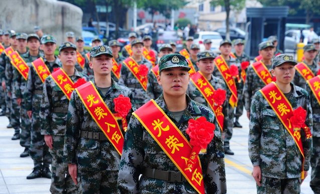 应届毕业生当兵，从“学校”和“老家”报名有“讲究”，望周知