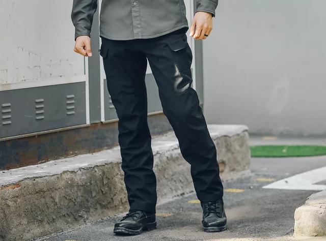 战国盔甲鲨鱼皮防刀剑，现代黑科技仿生鲨鱼皮战术裤保暖又帅气