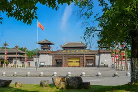 湖北赤壁：三国赤壁古战场 东风再起图片