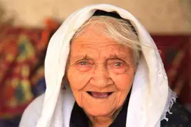 如果人体基因密码被破译，人类平均寿命能提高到1000岁吗？图片