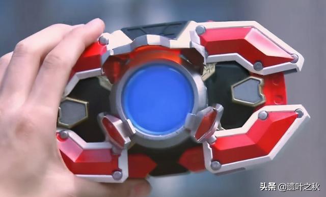 铠甲勇士：看召唤器猜铠甲，你只能认出3个，多说出来一个算我输