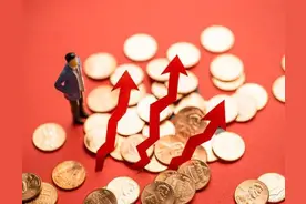 钱不是靠赚来的，财运滚滚的人都是懂了这三种思维图片