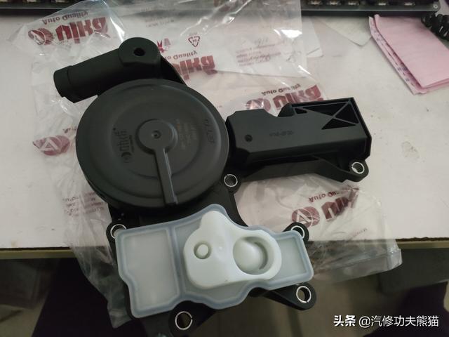 小伙淘了台二手奥迪Q5，不光烧机油还到处漏油，一次修复秒变新机