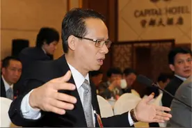 中国当代“教父”——东莞土皇帝梁耀辉的江湖路图片