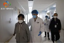 昏迷立马送医，却已错过脑梗救治最佳时间！医生提醒：这些早期症状别忽视图片