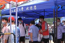 “来南昌落户还能领到奖励！”两三分钟后就到账，一起看过来图片