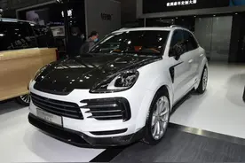 配了类似劳斯莱斯的双色设计，迈莎锐卡宴提升价格到158.8万图片