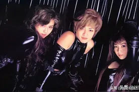 24年前，蒋雯丽演的真人版《猫眼三姐妹》，堪称烂片界的奇葩图片