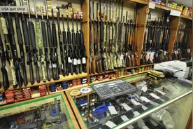 销毁70万支枪是什么概念？美国禁枪屡试屡败，为何澳洲却一举成功图片