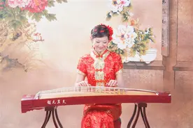 公交投币箱里的奇葩物品，有你想象不到的。各种奇葩让人苦笑不得图片