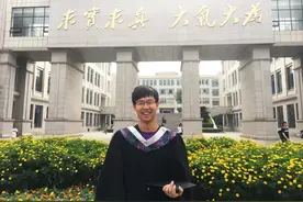 放弃30万年薪去云南曲靖做公务员，是不是傻？网友：“这是个干大事的人！”图片