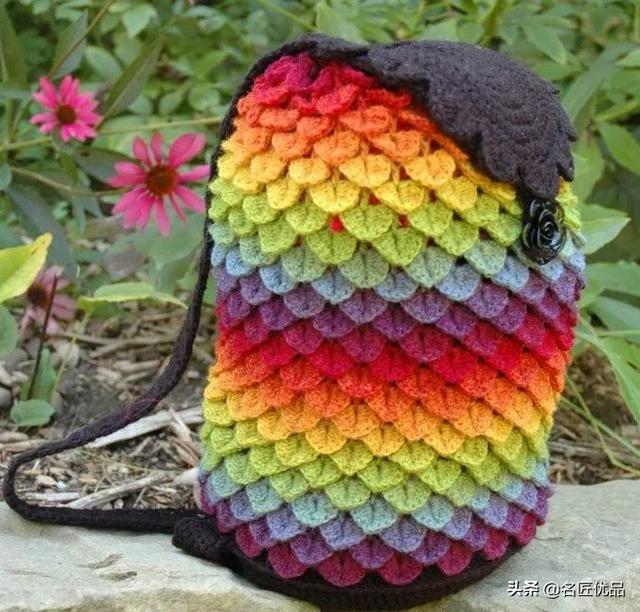 温暖毛线钩鱼鳞的方法