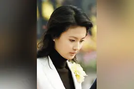 因感情问题被"劝退"的两位前央视主持，许戈辉和刘芳菲现状如何？图片