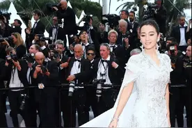 穿旗袍去奥斯卡的巩俐，才是红毯鄙视链的王者啊图片