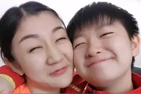全运会证件照！龙蟒胖青涩，刘诗雯陈梦漂亮，孙颖莎如小学生图片