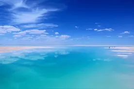 东台吉乃尔湖，东方的“马尔代夫”，一个比天空之境还美的地方图片