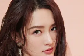 表白清新俊逸的代言人李沁 期待演员李沁更多精彩图片