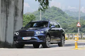 小改款添越V8试驾，宾利骄傲之作，买它不比G63好吗图片