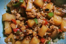 美味家常菜，肉末香菇土豆，软糯香甜，营养均衡，吃不腻家的味道图片