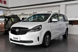 车系入门便宜又舒适，热销的大7座合资自动挡MPV，带你看别克GL8图片