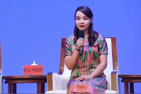 五口之家的爱与幸福图片