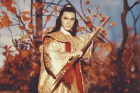 尔冬升为张曼玉喝酒喝到吐，选择丁克搞婚外情，60岁却老来得女图片