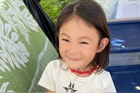 陈冠希为妻儿掌镜秀幸福，Alaia自称中国女孩儿，父女俩表明立场图片