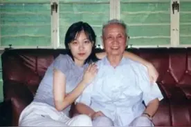 邱会作病逝后，葬礼上上千人前来送行，去世6年后，实现临终遗愿图片