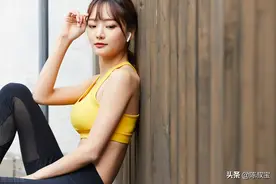 两性关系：女人谈恋爱可以，千万别当“妈”一样去爱图片