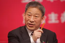 因超生被开除公职，29年后却成了亿万富翁，自称是"狂人"图片