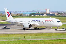 飞机为什么宁愿用百万颗铆钉，也不选择焊接？看完总算懂了图片